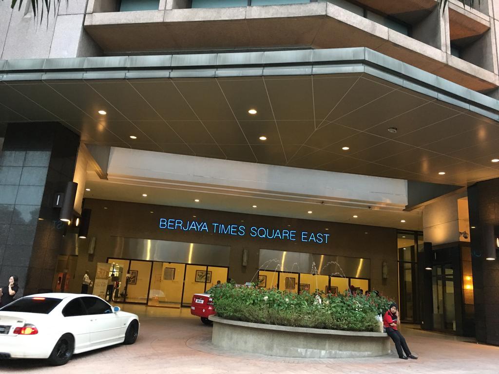 Rainbow Service Suite At Times Square Kuala Lumpur Eksteriør bilde